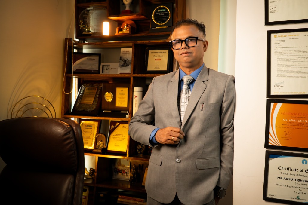 Ashutosh Bhatnagar, Founder & Director